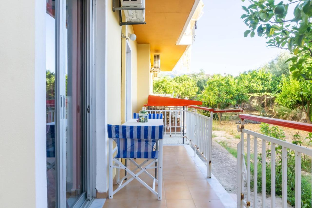 Mema's Tranquil In Patra Appartamento *